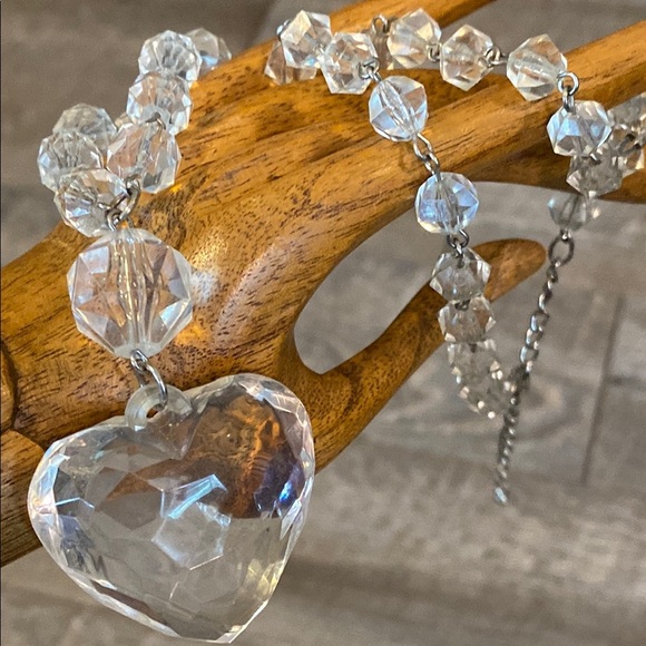 Vintage Elegant Lightweight Heart Pendant Necklace 12” SO SPARKLY 💫 - Picture 10 of 16